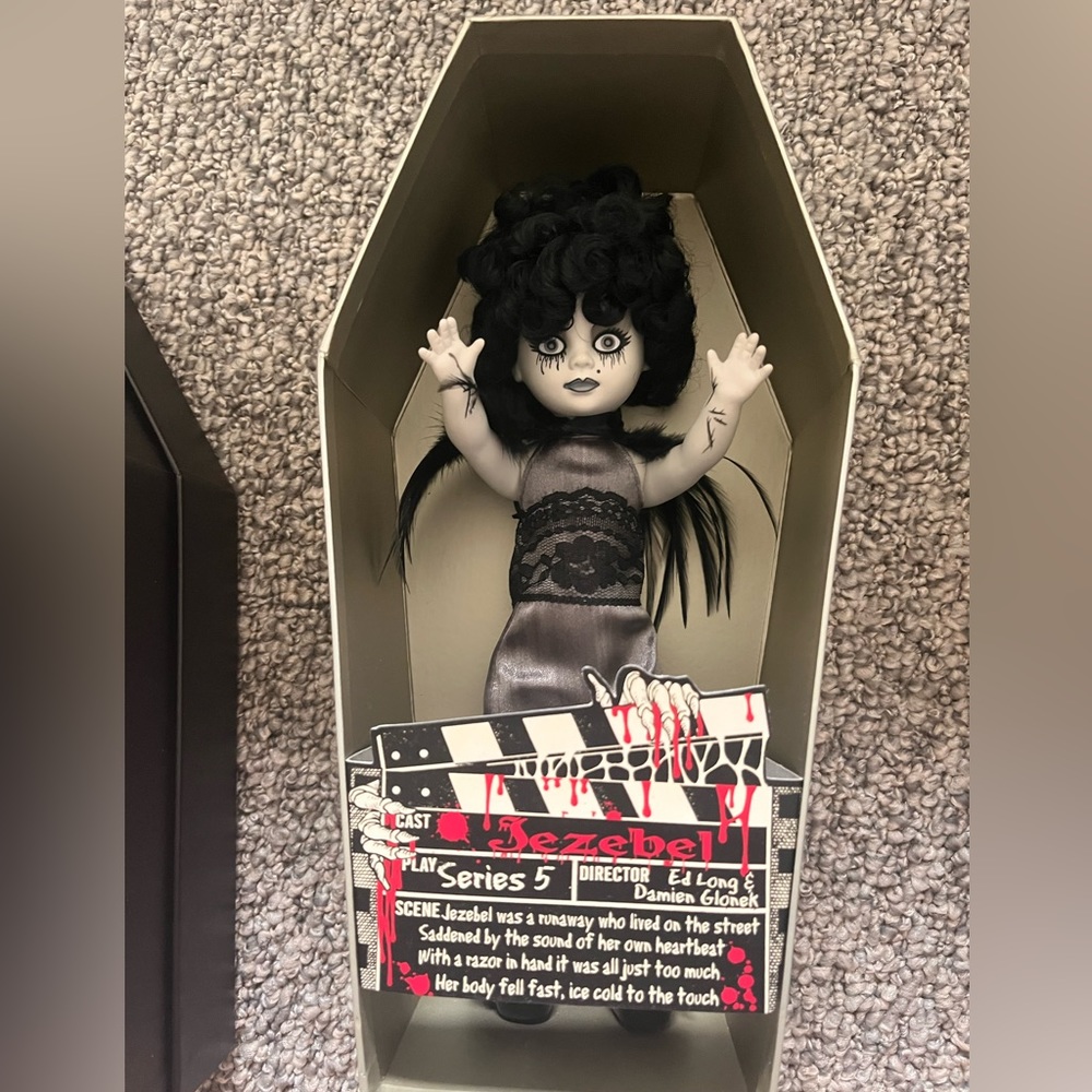 Living Dead Doll Series 5 Jezebel